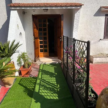 Villa Del Tiglio チェーリエ・メッサーピカ